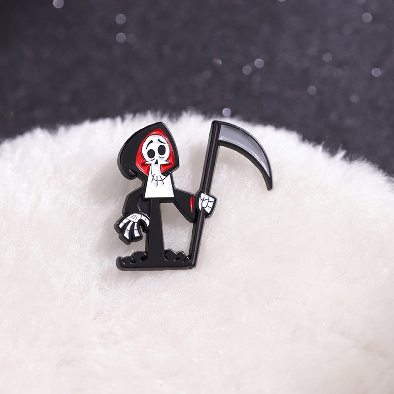 Edc Everyday Carry Knives - Character Brooch Cartoon Ghost Holding Knife